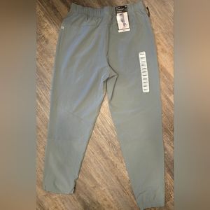 GapFit Performance Joggers (Mens S)